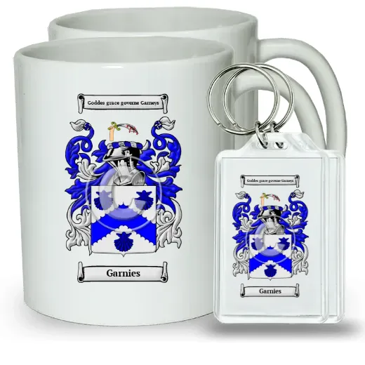 Garnies Pair of Coffee Mugs and Pair of Keychains